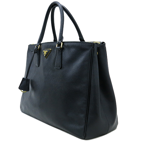 Prada(�����) BN1786 SAFIANO LUX (���ǾƳ� ����) ��Ʈ�� �̹���3 - ���̺��� �߰���ǰ