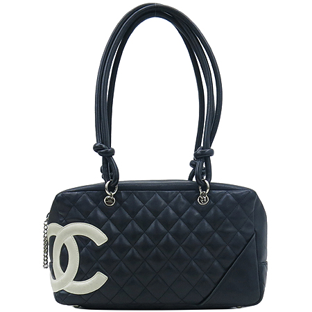 Chanel() COCOΰ     