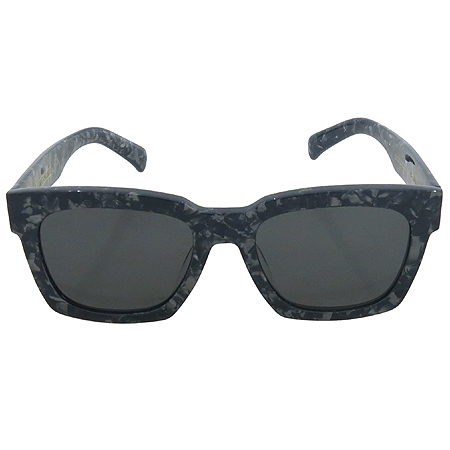 GENTLE MONSTER(��Ʋ����) ABSOLUTE 2(�ۼַ�Ʈ) 55 ���� ���۶� �̹���2 - ���̺��� �߰���ǰ