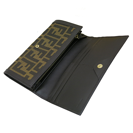 Fendi(���) 8M0000 FF �ΰ� ��ī �ڰ��� ������ [���빮��] �̹���3 - ���̺��� �߰���ǰ