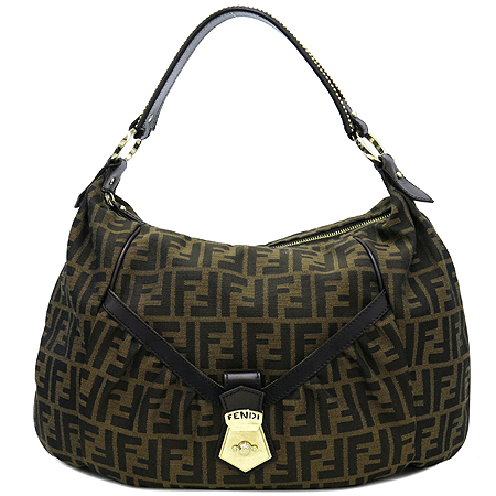 ���  �����