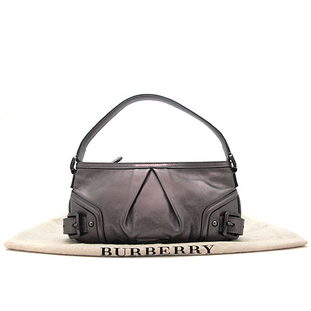 ������  �����