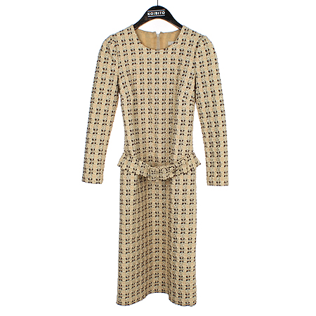 �����  ���ǽ�