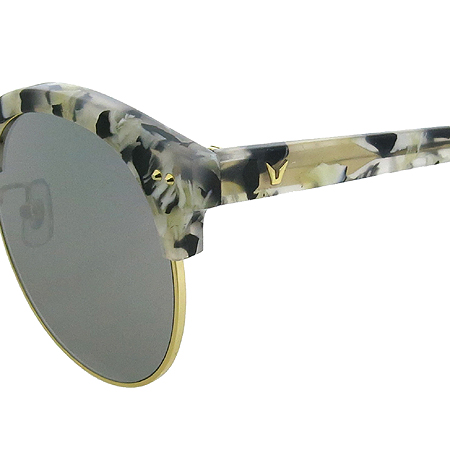 GENTLE MONSTER(��Ʋ����) MOON CUT �̷����� ���۶� �̹���5 - ���̺��� �߰���ǰ