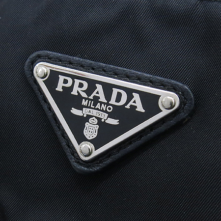 Prada(�����)  BT0716 ���� �к긯 �ﰢ �ΰ� ������ ũ�ν��� �̹���3 - ���̺��� �߰���ǰ