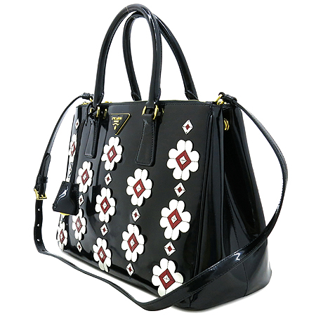 Prada(�����) B2274F SPAZZOLATO ���� BIANCO ������ ��Ʈ�� + �����Ʈ�� �̹���3 - ���̺��� �߰���ǰ