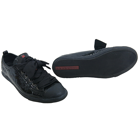 Prada(�����) ���� ���̴�Ʈ ���̽��� ������ ����Ŀ�� �̹���2 - ���̺��� �߰���ǰ