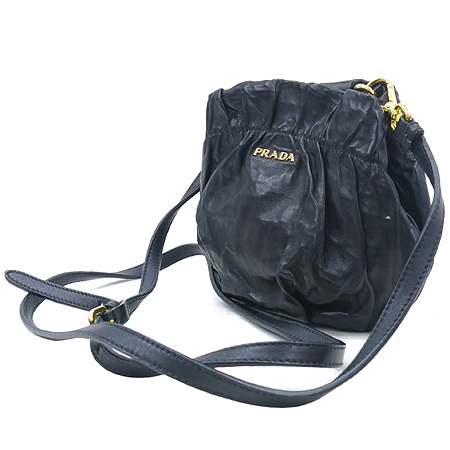 Prada(�����) ����ΰ� ���� ����Ų ��Ŭ �̴� �Ŀ�ġ �� ũ�ν��� �̹���2 - ���̺��� �߰���ǰ