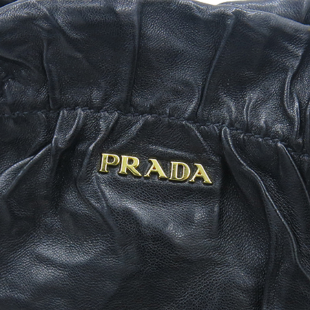 Prada(�����) ����ΰ� ���� ����Ų ��Ŭ �̴� �Ŀ�ġ �� ũ�ν��� �̹���3 - ���̺��� �߰���ǰ