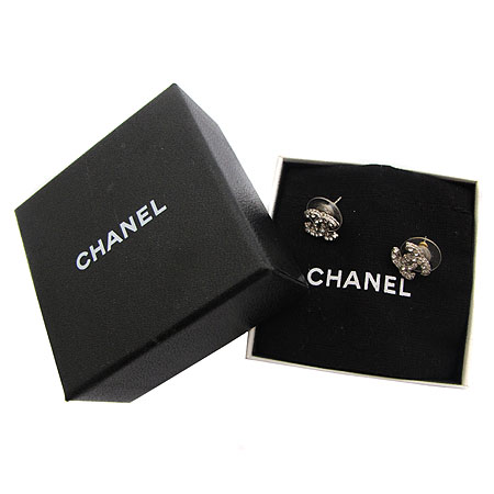 ����  �Ͱ���