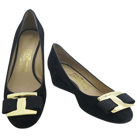 Ferragamo(��󰡸�) NINA (�ϳ�) �ٶ� ��� �����̵� ������ ������ ���� [���빮��] �̹���2 - ���̺��� �߰���ǰ