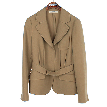 �����  ����