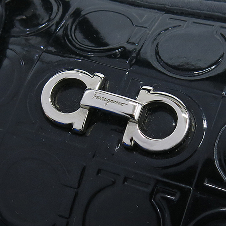 Ferragamo(��󰡸�) 21 B435 ���� ���̴�Ʈ ��ġ�Ϸΰ� ������ ��Ʈ�� �̹���4 - ���̺��� �߰���ǰ