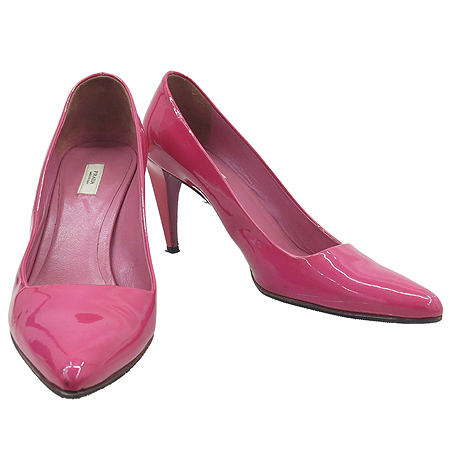 �����  ����