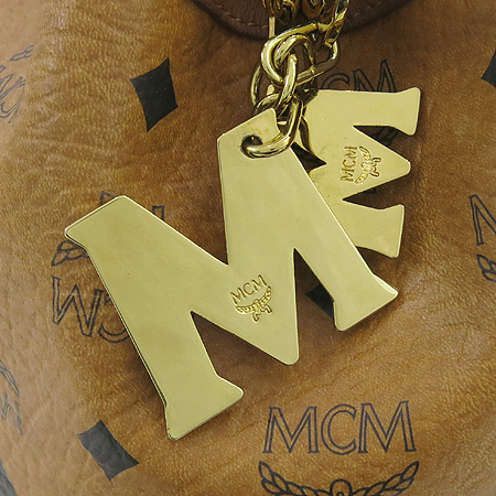 MCM(������) ���� �ΰ� ��� ���佺 ũ�ν��� �̹���4 - ���̺��� �߰���ǰ