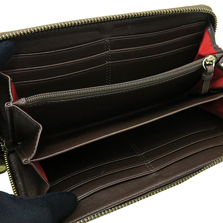 Coach(��ġ) �ñ״�ó ���� ������ �̹���4 - ���̺��� �߰���ǰ