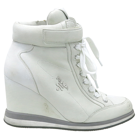 Prada(�����) ȭ��Ʈ���� ����ΰ� ������ ���̽��� ����ž ��ũ�� ����Ŀ�� �̹���3 - ���̺��� �߰���ǰ