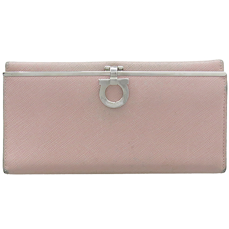 ��󰡸� ��ġ�� ������ 