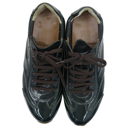 Ferragamo(��󰡸�) �׸� ���̴�Ʈ ������ ����Ŀ�� �̹���4 - ���̺��� �߰���ǰ