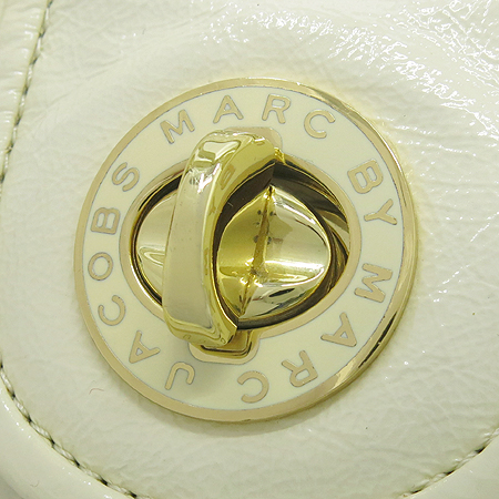 Marc by MarcJacobs(��ũ���̸�ũ�����߽�) �ΰ� ��� ���̴�Ʈ ���� ��Ʈ�� [��������] �̹���4 - ���̺��� �߰���ǰ