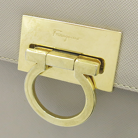 Ferragamo(��󰡸�) 21-0290 ���� ��ġ�� ��� ��Ʈ�� �̹���3 - ���̺��� �߰���ǰ