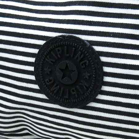 KIPLING(Ű�ø�) ��Ʈ������ ������ ũ�ν��� + �����Ŀ�ġ �̹���4 - ���̺��� �߰���ǰ