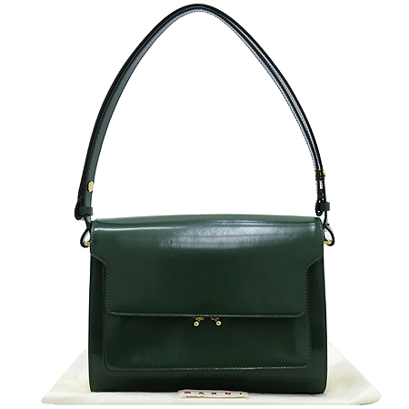 ������  �����