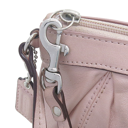 Coach(��ġ) ��ũ���� �Ŀ�ġ �̹���4 - ���̺��� �߰���ǰ