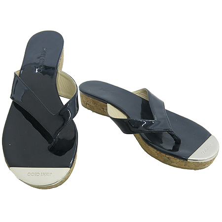 ������  ����