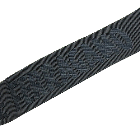 Ferragamo(��󰡸�) 24 9802 ���� ���� ���� �ΰ� ũ�ν��� �̹���4 - ���̺��� �߰���ǰ