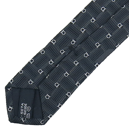 Ferragamo(��󰡸�) 100% ��ũ ��Ÿ�� �̹���4 - ���̺��� �߰���ǰ