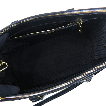 Prada(�����) BN2274 ����ΰ� SAFFIANO LUX ���ǾƳ� ���� �����÷� ��Ʈ�� + �����Ʈ�� �̹���6 - ���̺��� �߰���ǰ