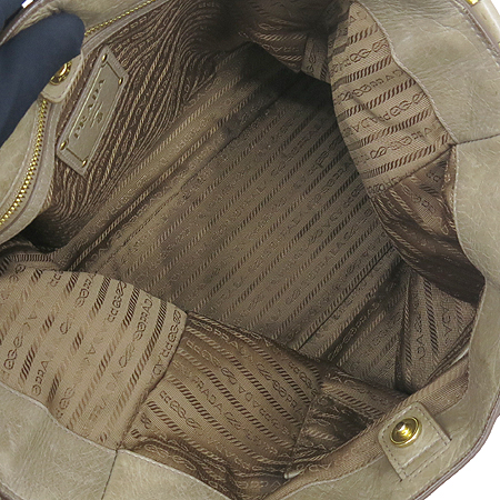 Prada(�����) BN2326 ����ΰ� VITELLO SHINE CAMMEO�÷� ��Ʈ�� + �����Ʈ�� �̹���6 - ���̺��� �߰���ǰ