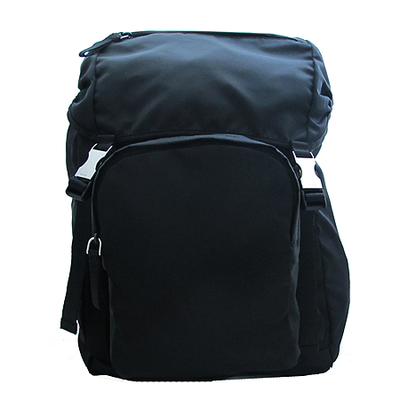 �����  ����