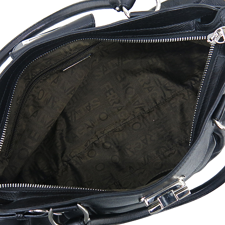 Ferragamo(��󰡸�) 21-5370 Ŭ���� ��ġ�� ����Ŭ �������� ����� �̹���5 - ���̺��� �߰���ǰ