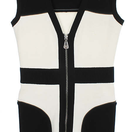 ALEXANDER MCQUEEN(�˷���� ����) ���� ���ǽ� �̹���3 - ���̺��� �߰���ǰ