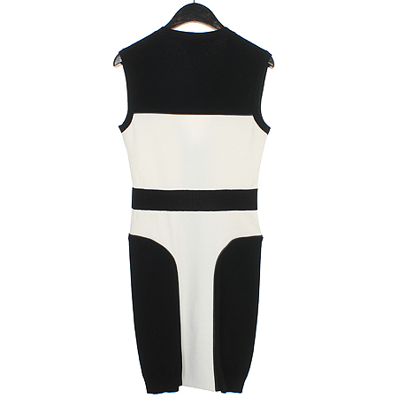 ALEXANDER MCQUEEN(�˷���� ����) ���� ���ǽ� �̹���4 - ���̺��� �߰���ǰ