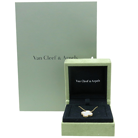 ��Ŭ����&����  �����