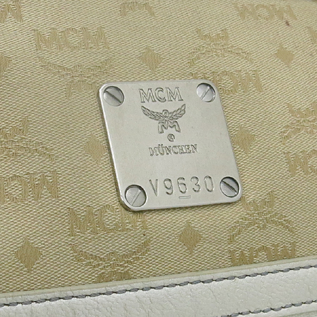 MCM(������) ���佺 �к긯 ���� ȥ�� ������ �׽���� ������ ��Ʈ�� �̹���3 - ���̺��� �߰���ǰ