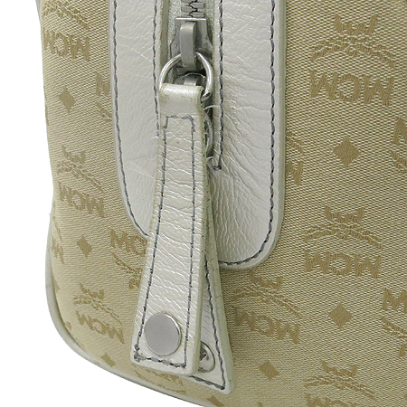 MCM(������) ���佺 �к긯 ���� ȥ�� ������ �׽���� ������ ��Ʈ�� �̹���4 - ���̺��� �߰���ǰ