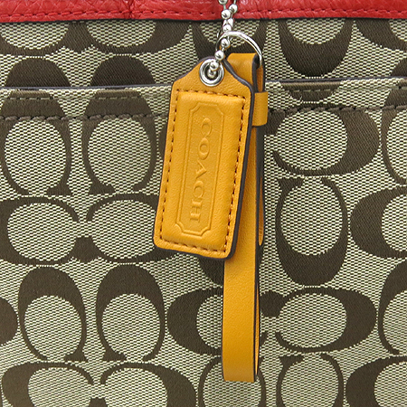 Coach(��ġ) 23292 �ñ״�ó ĵ���� ���� ���� ĳ���� ��Ʈ�� + �����Ʈ�� [��õ ������] �̹���3 - ���̺��� �߰���ǰ