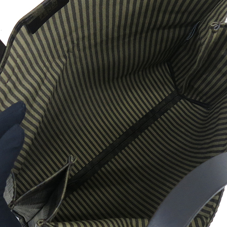 Fendi(���) 8BH173 FF�ΰ� PVC ��Ʈ�� �̹���5 - ���̺��� �߰���ǰ