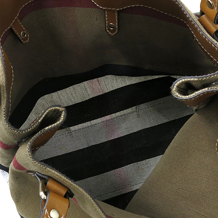 Burberry(������) 3938812 ���̵彺�� ĵ���� ����� + ���� �Ŀ�ġ �̹���6 - ���̺��� �߰���ǰ