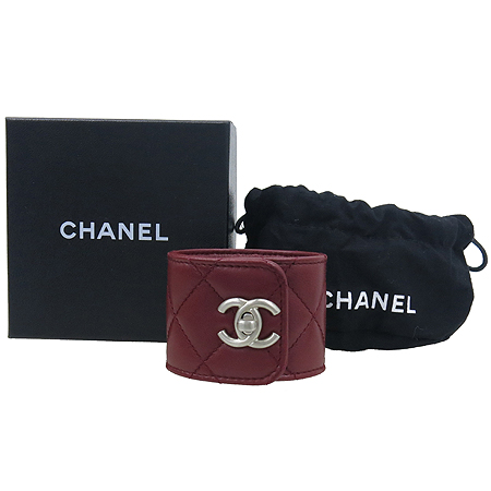 ����  ����