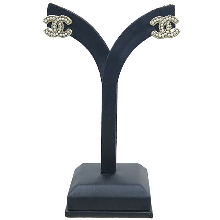 ����  �Ͱ���