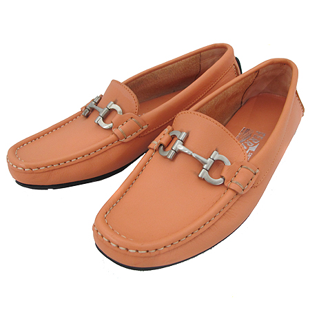 ��󰡸�  ����