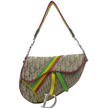 ���  �����