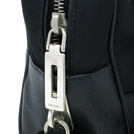 Prada(�����) ���� �к긯 ���ǾƳ� ȥ�� �ﰢ ����ΰ� ��Ʈ�� �̹���4 - ���̺��� �߰���ǰ