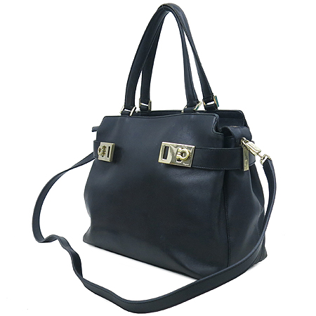 Ferragamo(��󰡸�) 21 0167 �������� ��ġ�� ����ΰ� �� ��� ��Ʈ�� + �����Ʈ�� 2WAY �̹���2 - ���̺��� �߰���ǰ