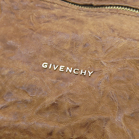GIVENCHY(�����) ī�� ���� �÷� ��Ŭ ���� �ǵ��� M ������ 2WAY �̹���4 - ���̺��� �߰���ǰ
